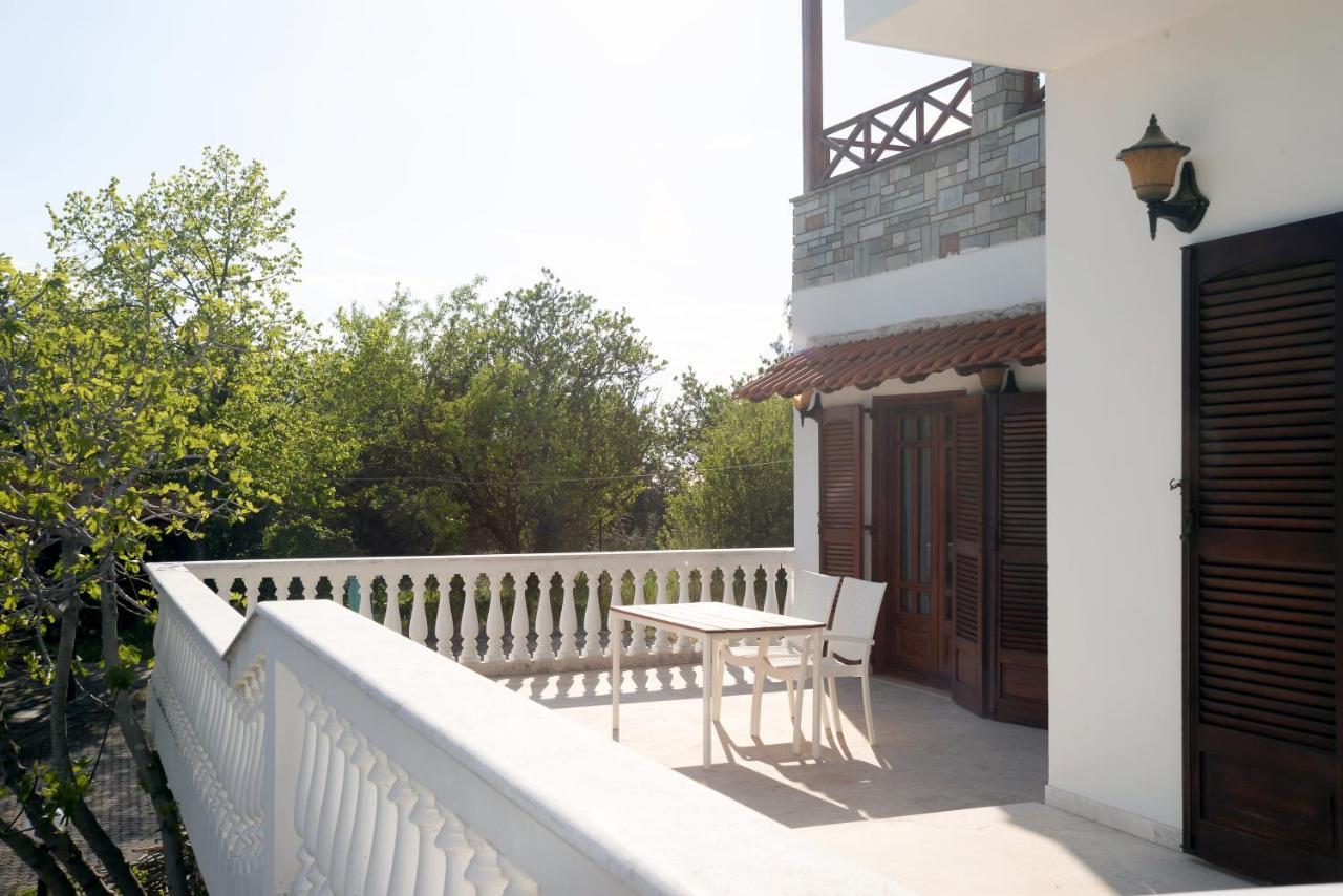 Villa Ktima Marmaro Epanomí Exterior foto